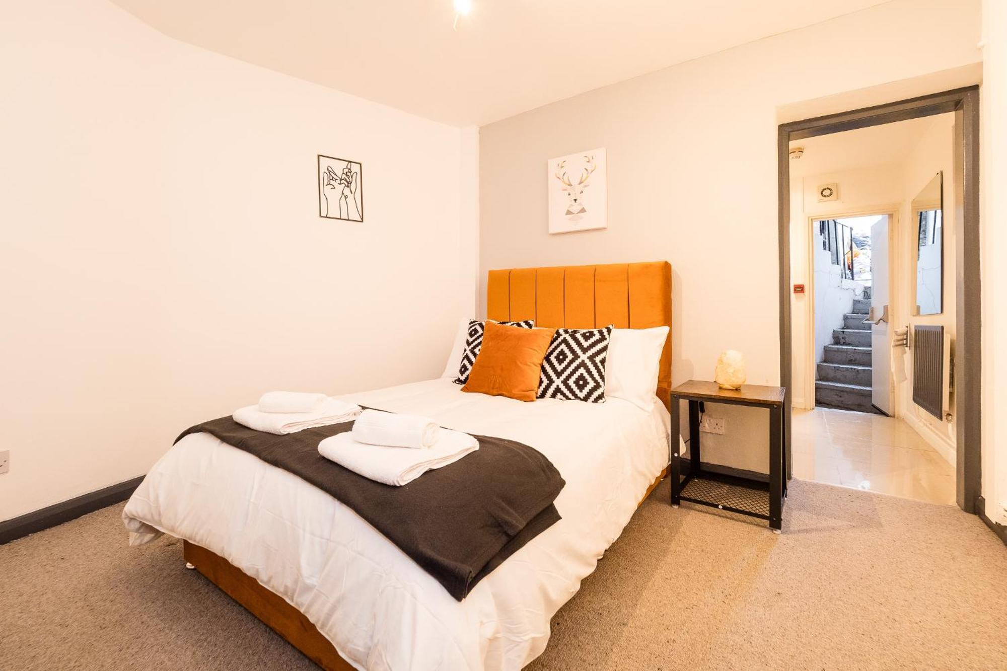Spacious 6 Ensuite Bedroom House In Central Лондон Екстер'єр фото