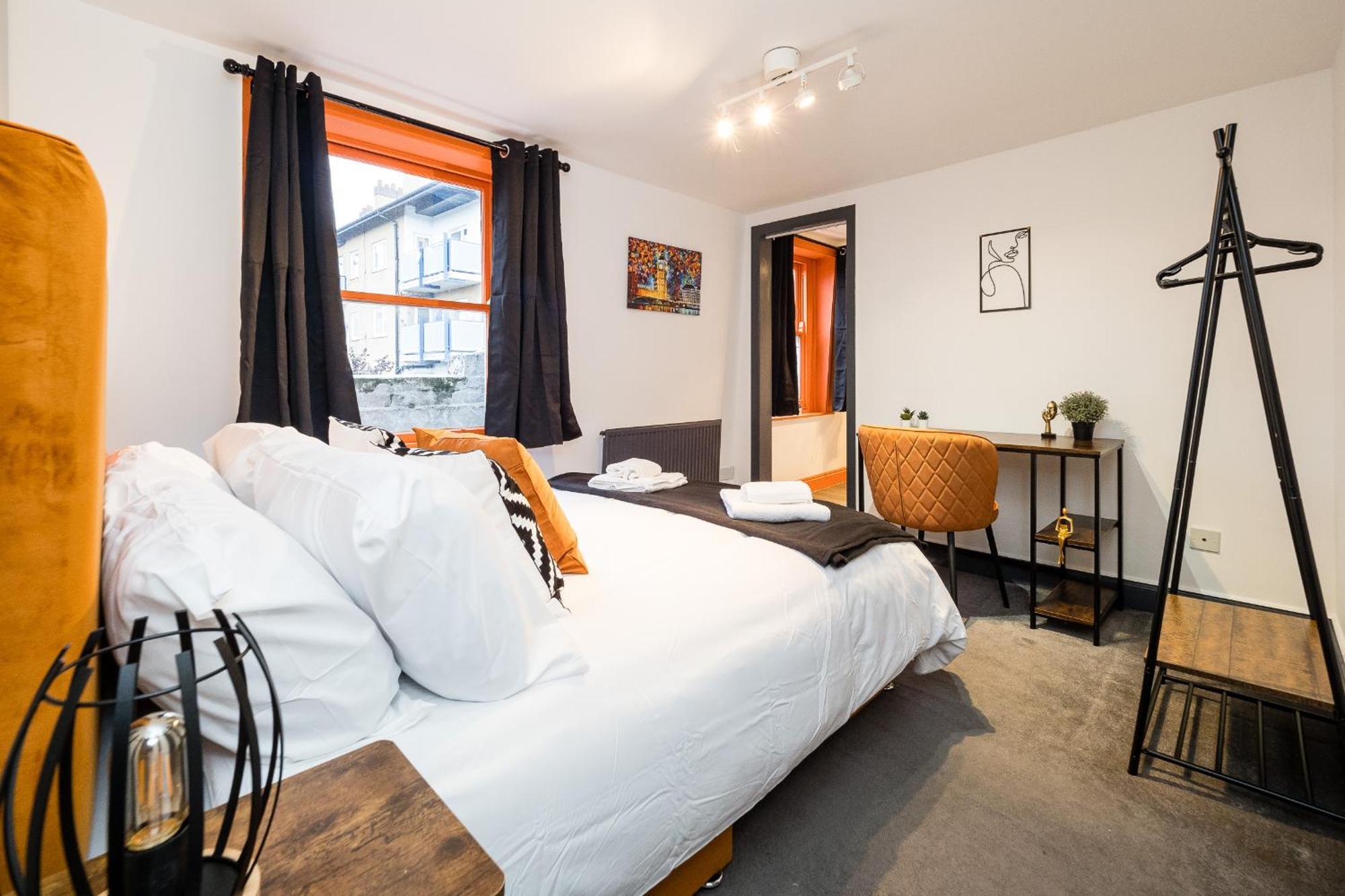 Spacious 6 Ensuite Bedroom House In Central Лондон Екстер'єр фото