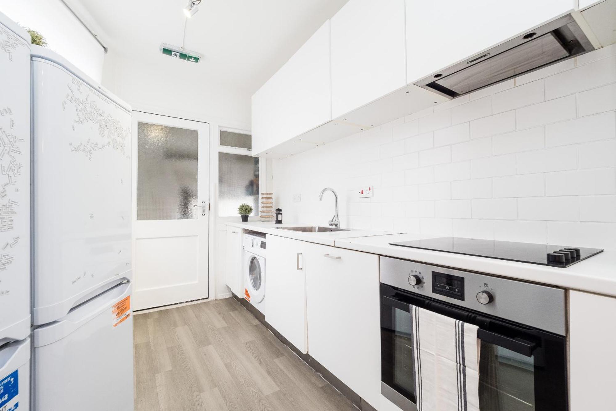 Spacious 6 Ensuite Bedroom House In Central Лондон Екстер'єр фото